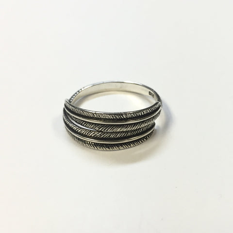 FEATHER WRAP RING